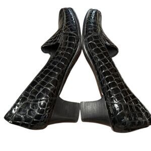 Women's Trotters Black Patten Leather‎ Chunky Heel Size 11 N